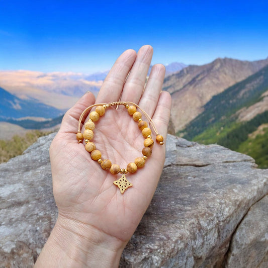 ✨ Pulsera de Palo Santo con Nudo de Bruja "Protege tu energía todos los días"